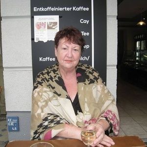 Meet your Posher, Arline